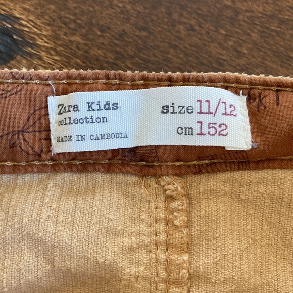 Like new! Golf/ocre corduroy skirt size 11/12 from Zara Girls - Picture 3 of 3